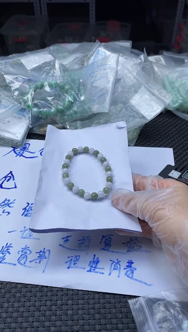未镶嵌定制翡翠天然缅甸A货翡翠，拍一发一