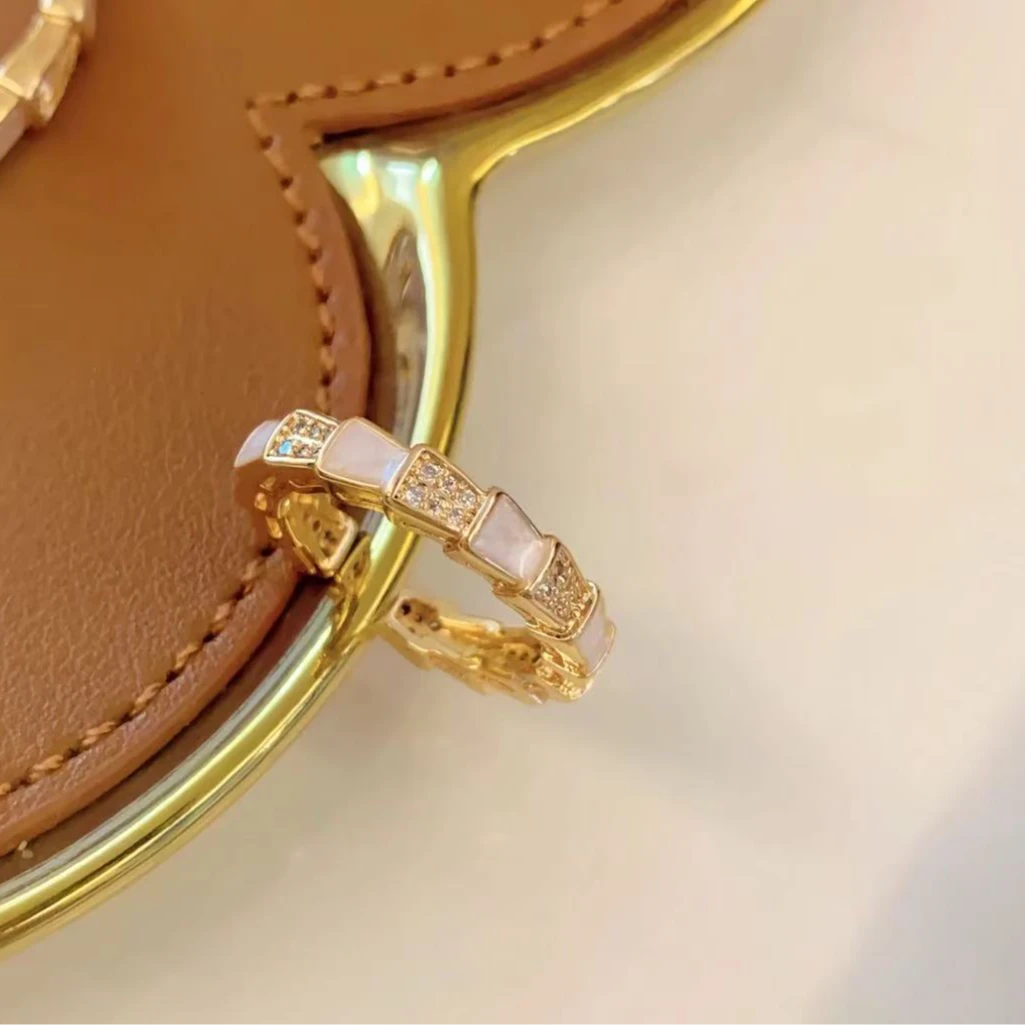 铜合金合成锆石戒指 鱼骨轻奢节节高时尚戒指FS053高级感小众