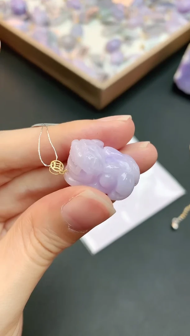 【闪购商品】翡翠颈饰18K金镶嵌赠礼盒证书 小君