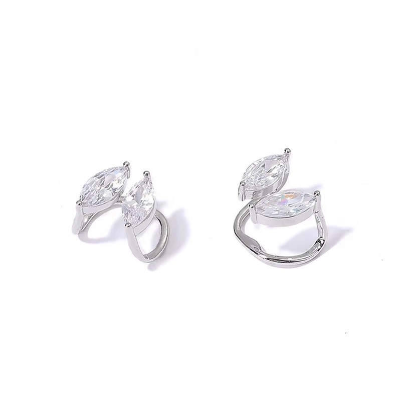 铜合金合成锆石耳饰 爆闪水滴无耳洞耳夹女款轻奢高级感小众精致