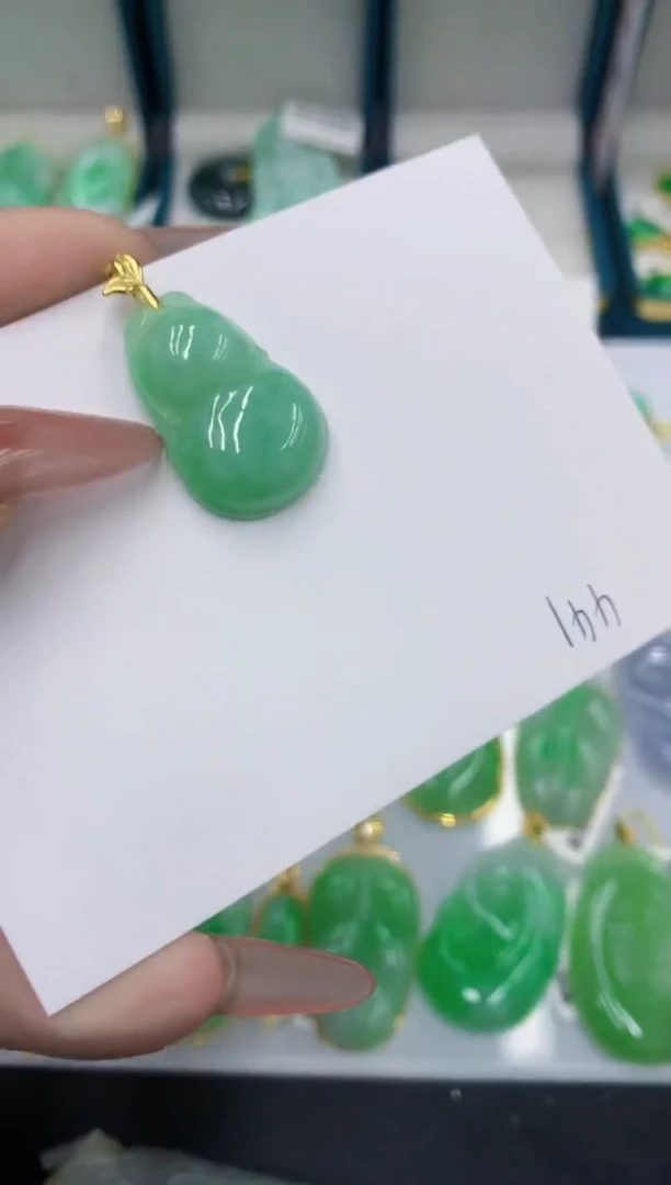 颈饰未镶嵌翡翠111111