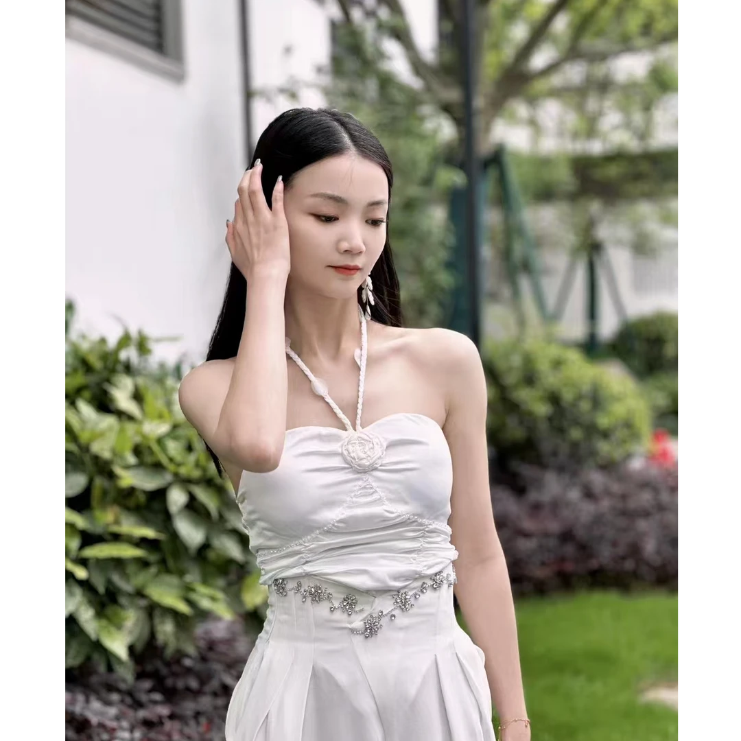 高定轻奢玫瑰钉珠洋气吊带上衣