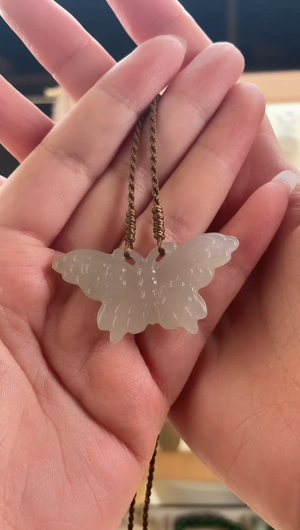 【闪购商品】和田玉颈饰未镶嵌蝴蝶挂件