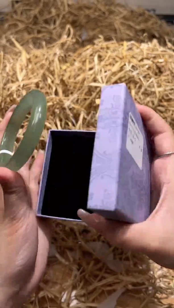 未镶嵌手镯石英质玉D1135Z