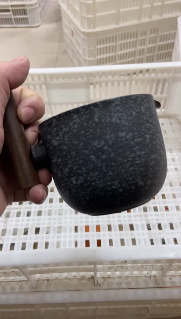 杯子瓷无运费险有瑕疵的摄影的产品有使用过的痕迹有点脏介意勿拍