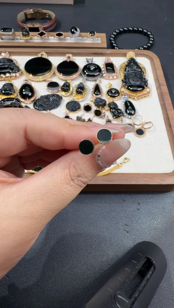 翡翠18K金镶嵌耳饰S0610-S2-9