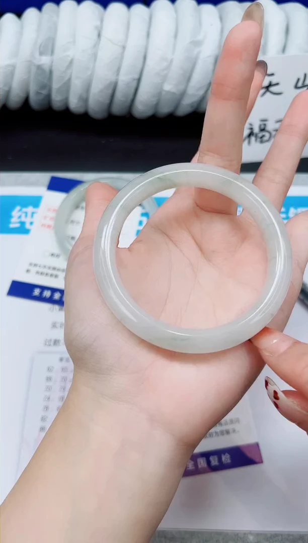 未镶嵌手镯石英质玉A28-57`58`