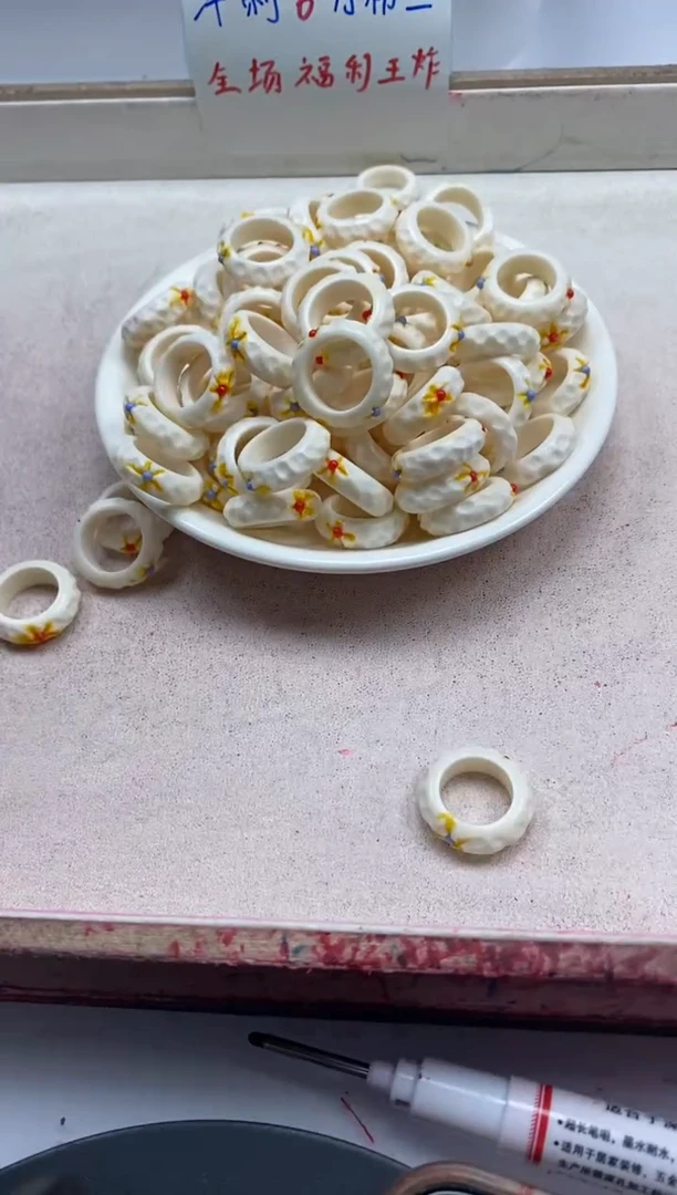 【闪购商品】檀香木散珠w2342牙牙跑环*1个