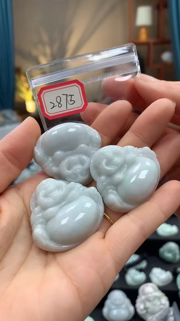 颈饰未镶嵌翡翠佛公 2875多样性发一件