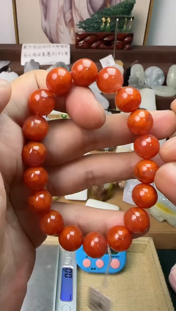 玛瑙/玉髓颈饰未镶嵌南红手串