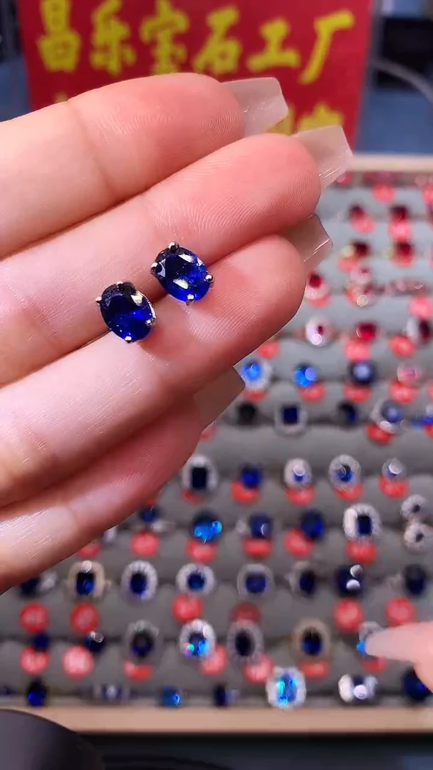 【闪购商品】蓝宝石耳饰银S925镶嵌11111