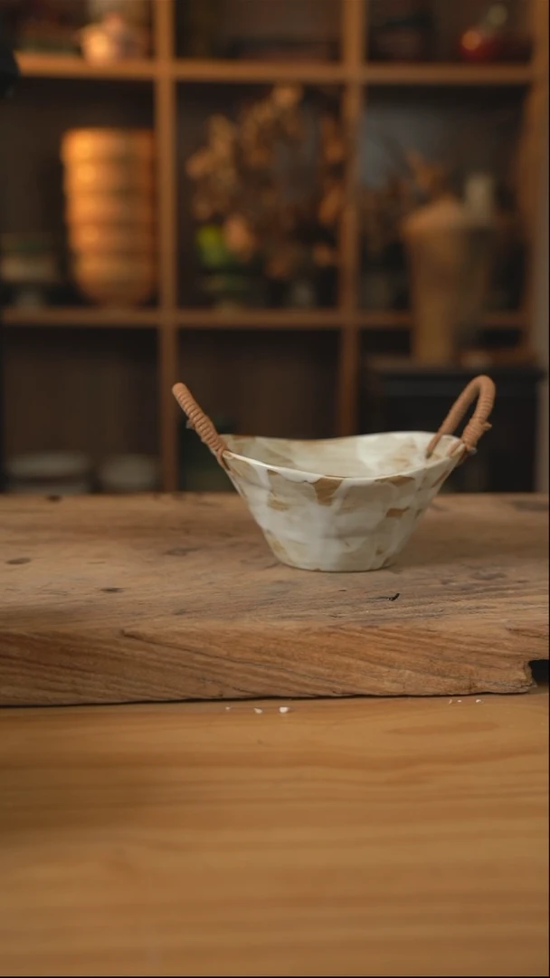 粉影系列的麻绳元宝桶