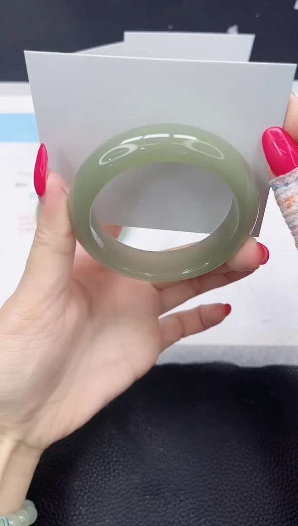 未镶嵌手镯石英质玉165-54.2