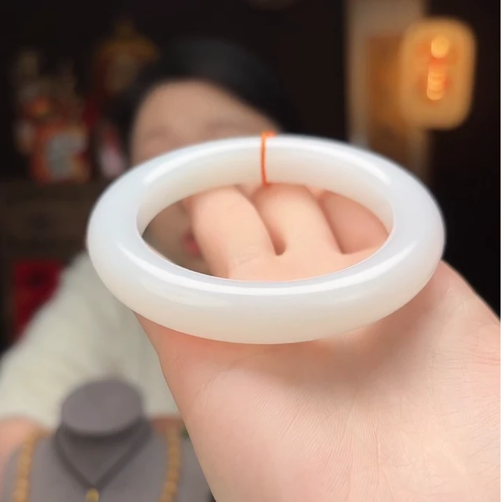 【小娟珠宝】和田玉脂白无瑕白玉手镯  57.7mm