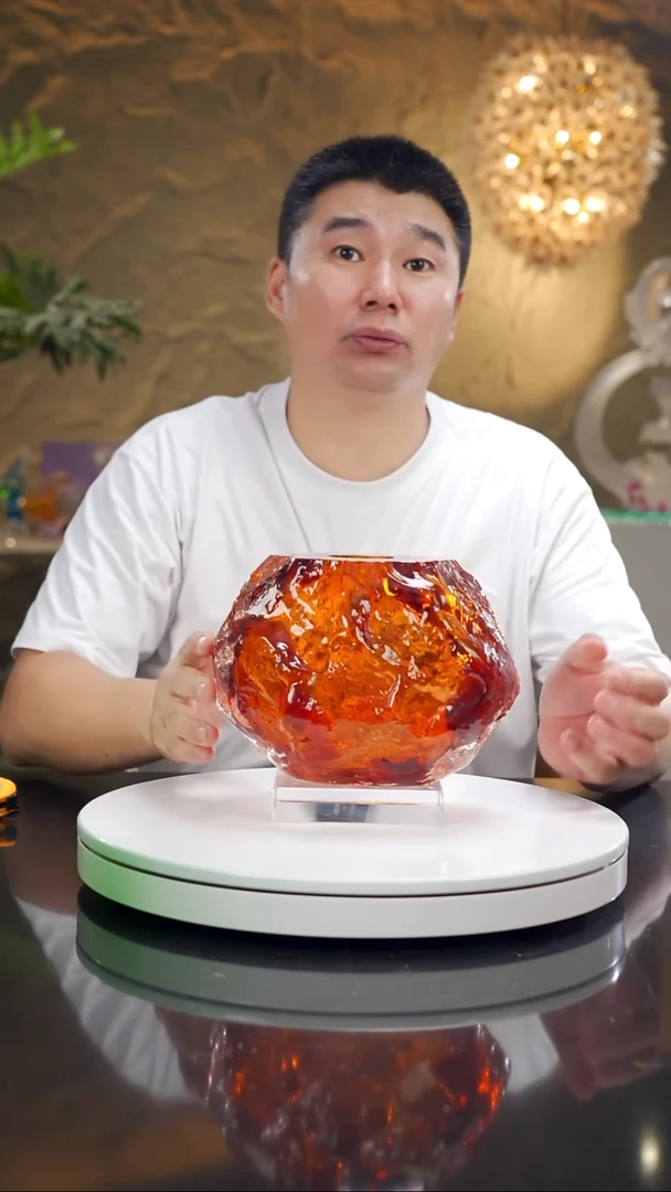 福利琥珀水波纹花瓶7号