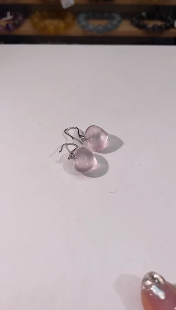 水晶手链未镶嵌粉水晶爱心耳钉一对