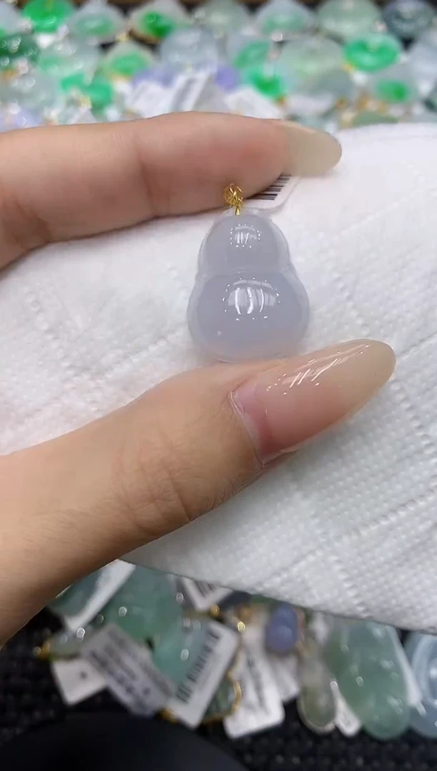 翡翠18K金镶嵌颈饰111111111111