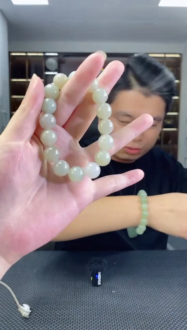 颈饰未镶嵌和田玉圆珠卡12手串清货2