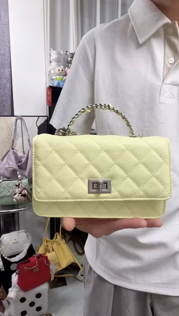 小牛剖层皮革福利款女士包包