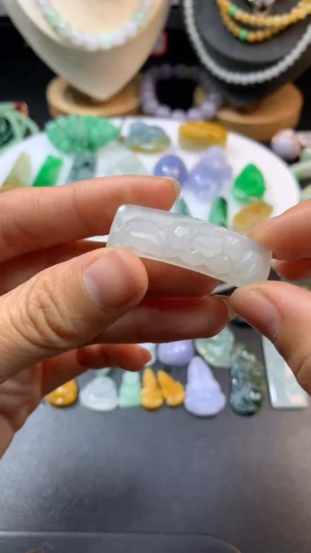 【闪购商品】定制翡翠未镶嵌翡翠