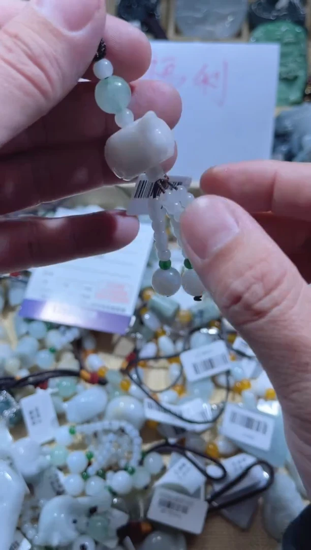 【闪购商品】翡翠颈饰未镶嵌天然缅甸A货翡翠（多样性发货）把把壶