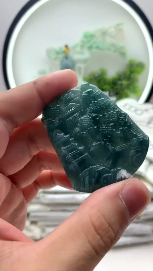 翡翠未镶嵌颈饰山水22