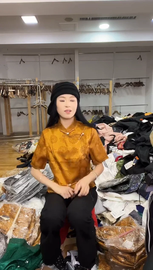 3XL码    135-145斤   半袖