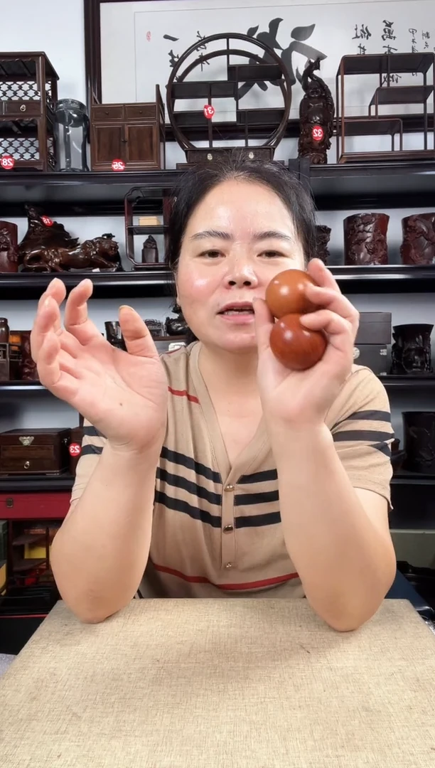 木0085老李红木工艺品