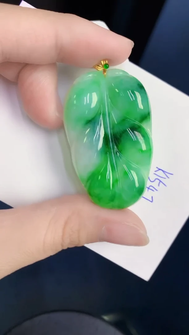 颈饰18K金镶嵌翡翠天然翡翠缅甸A货