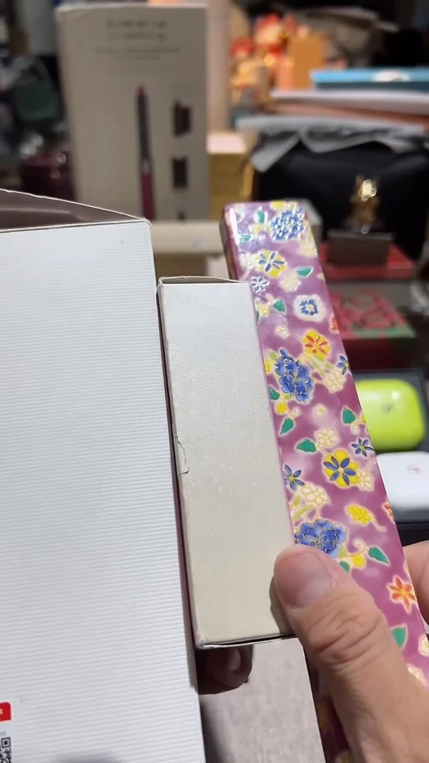 【闪购商品】瓷片正品保真，清库存真我邂逅