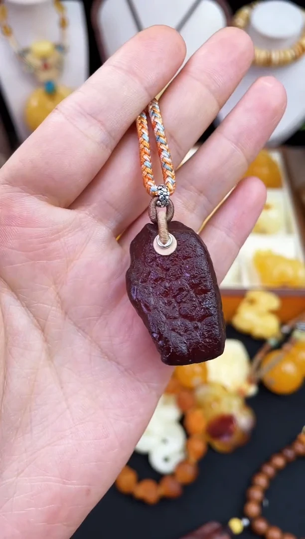 琥珀未镶嵌珠宝奇石柒月