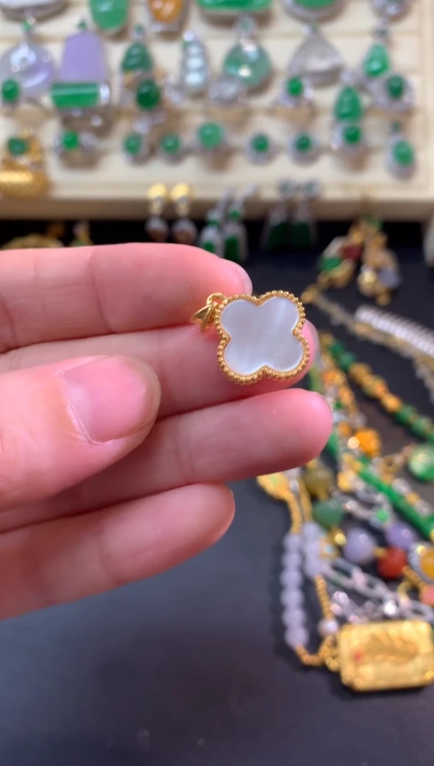 吊坠(不含链)18K金吊坠|150