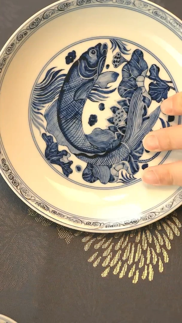 中式仿明青花鱼藻纹壶承