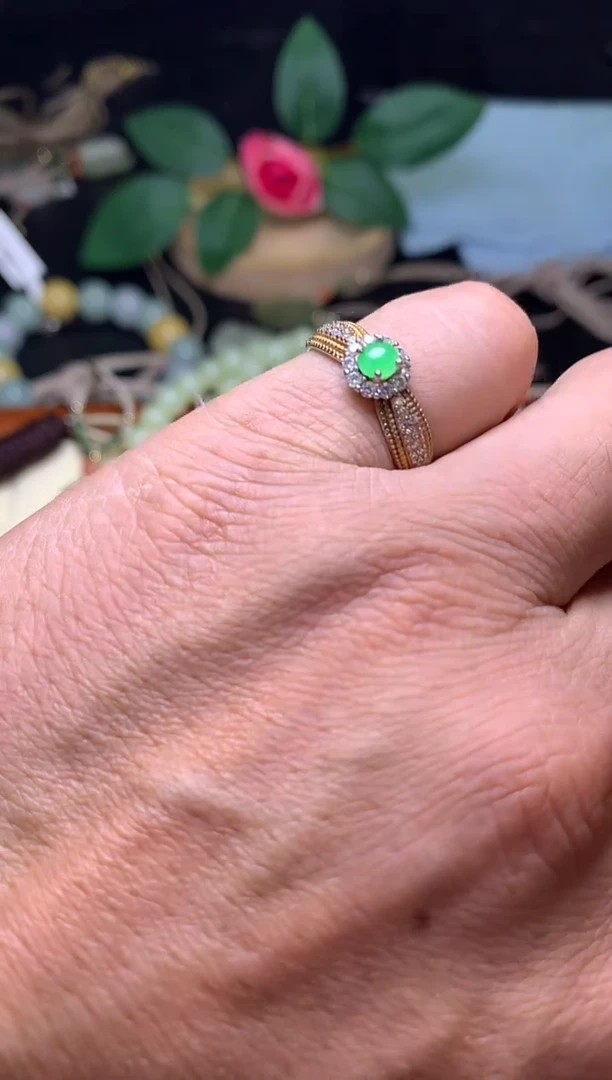 未镶嵌戒指翡翠翡翠