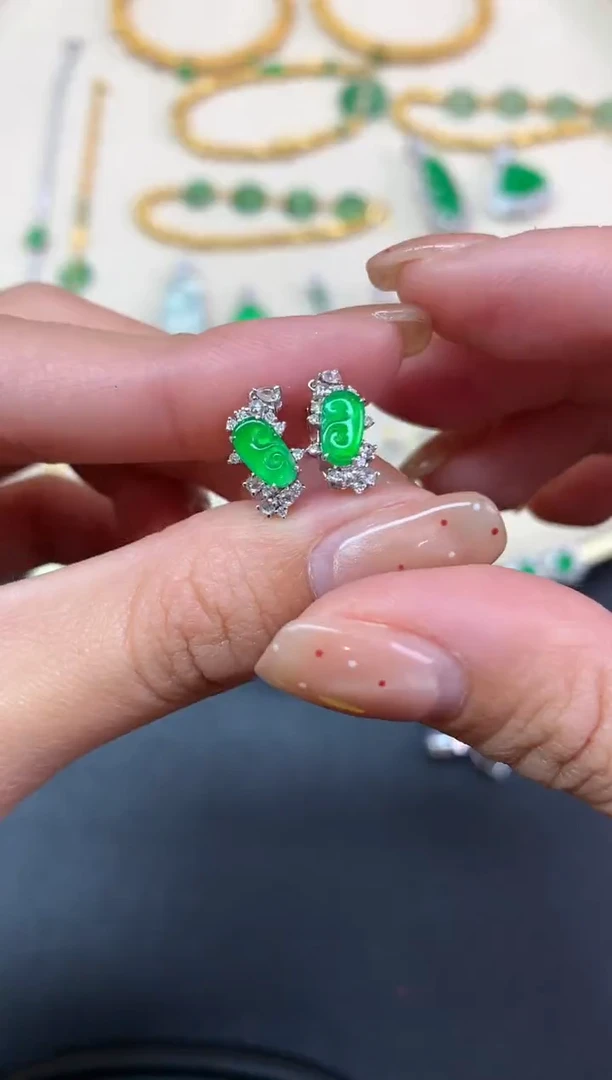 【闪购商品】翡翠耳饰18K金镶嵌耳饰A40|6800