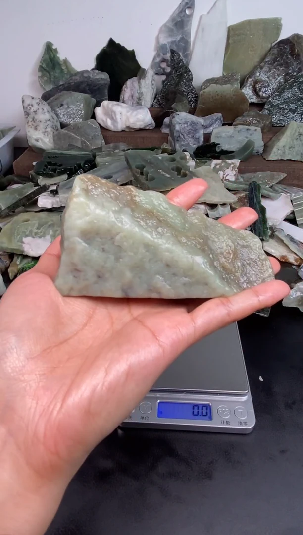 未镶嵌和田玉摆件20