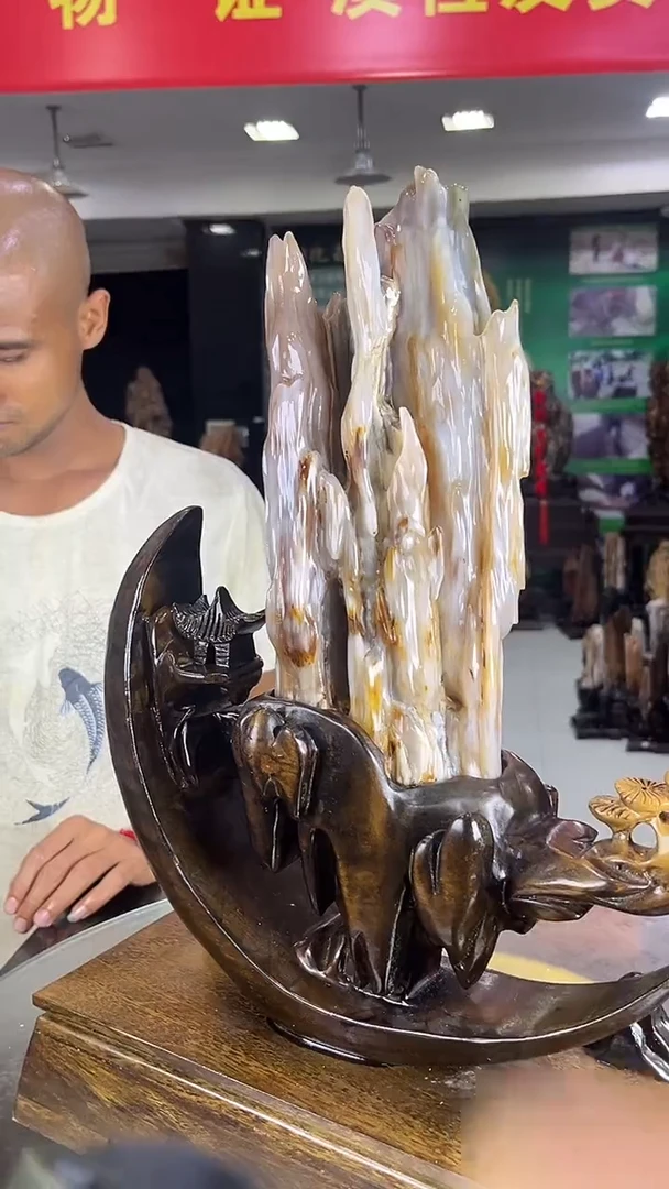 缅甸天然树化玉摆件