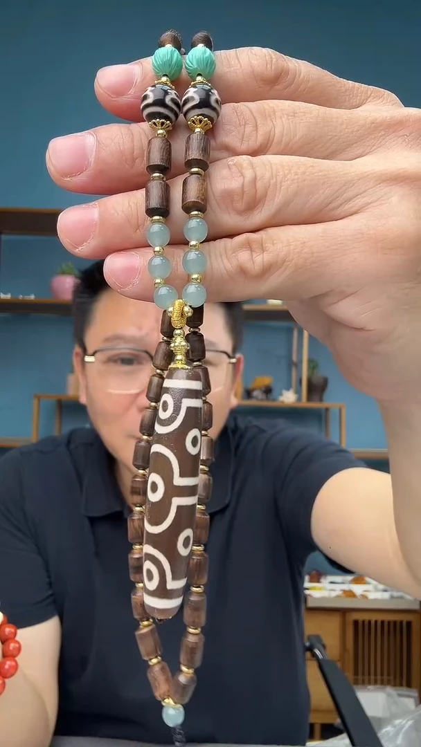 未镶嵌琥珀裸石33（有瑕介意勿拍）