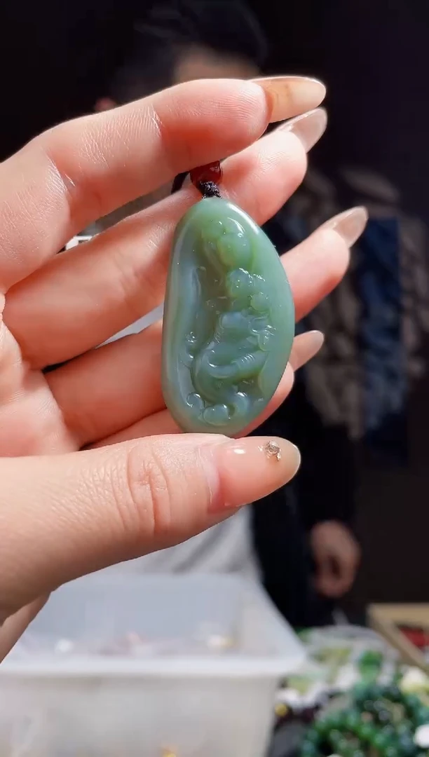 【闪购商品】和田玉颈饰未镶嵌拍一发一