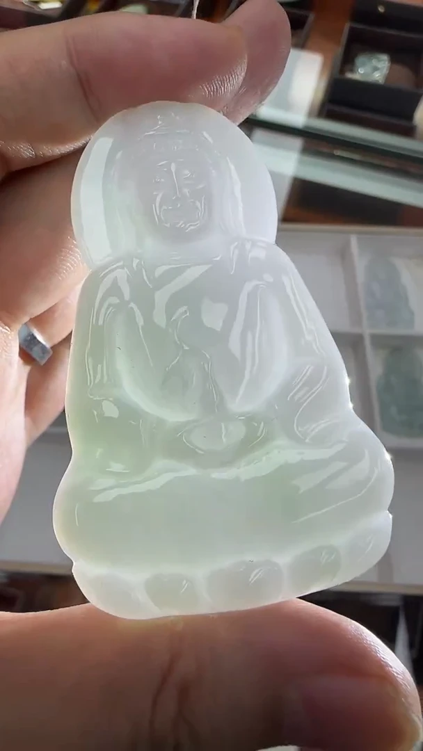 【闪购商品】翡翠挂件未镶嵌A货翡翠多样性素衣观音