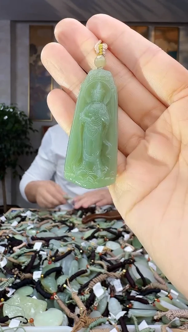未镶嵌和田玉挂件拍一发一
