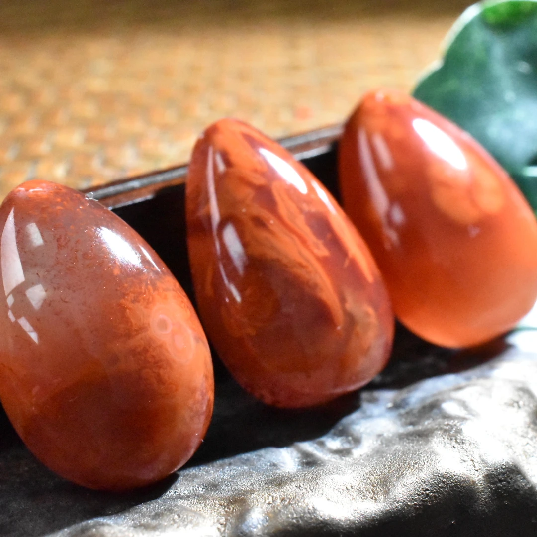 【一九珠宝】卡20mm南红水滴吊坠-多样性发一件    YJ9891-2