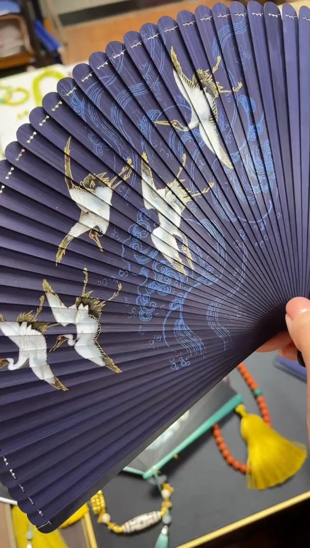 ?****?，扇子扇子六号