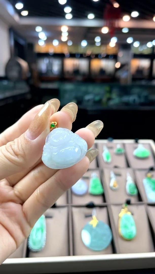 【闪购商品】翡翠颈饰18K金镶嵌佛公
