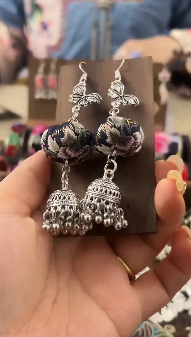 【闪购商品】织绣民族风老绣饰品478