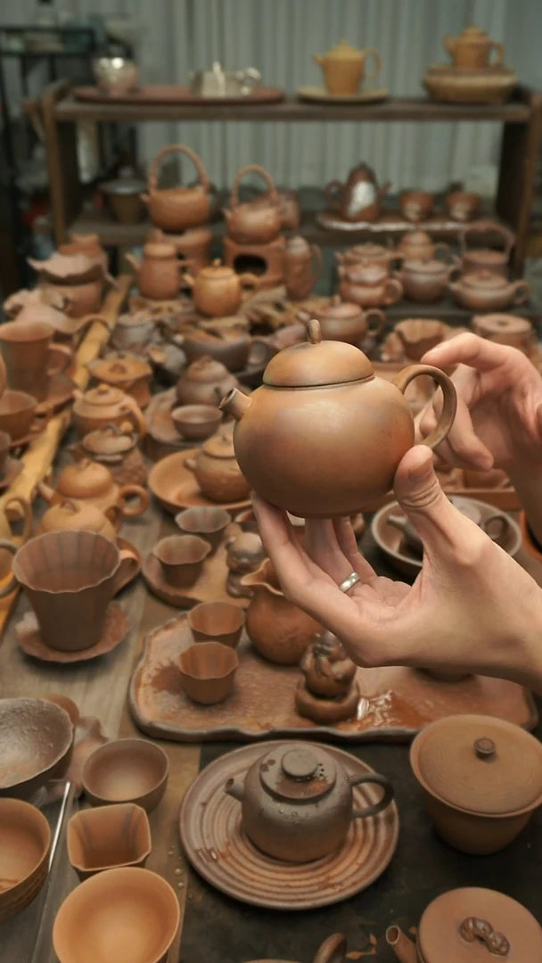 原矿老岩泥精工  宫灯壶175ml