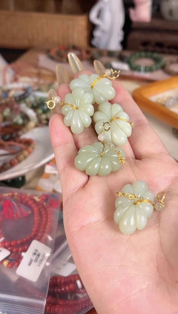 吊坠(不含链)银S925镶嵌和田玉多样性发其一孤品默认微瑕