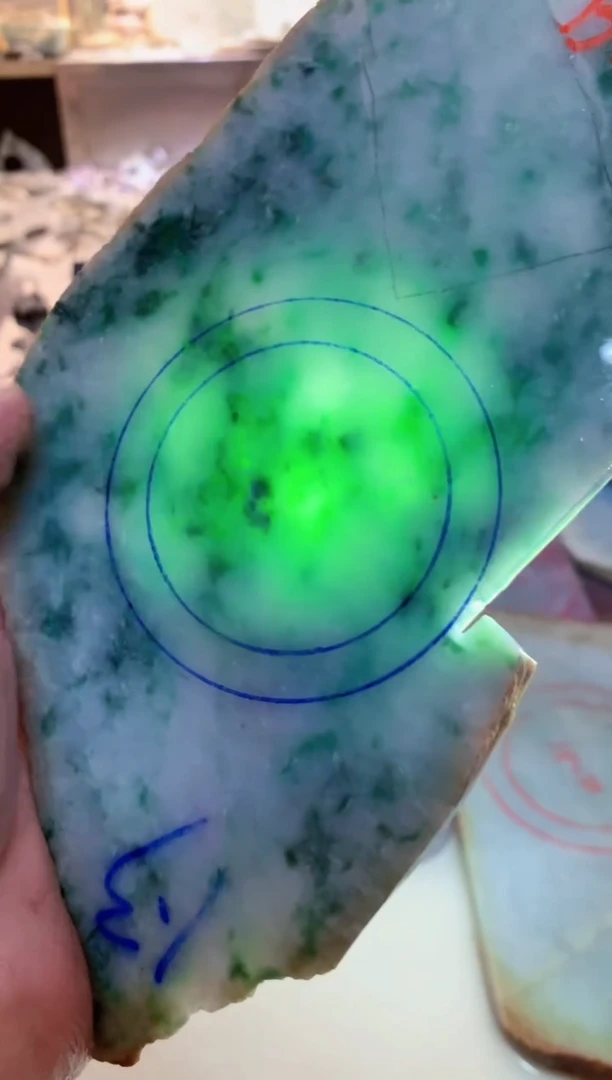 翡翠挂件未镶嵌0韩0翡翠珠宝822