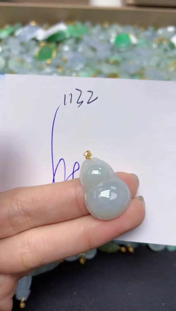 【闪购商品】翡翠颈饰18K金镶嵌天然翡翠A货