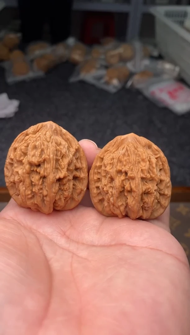 把件文玩核桃b274号40尺虎头
